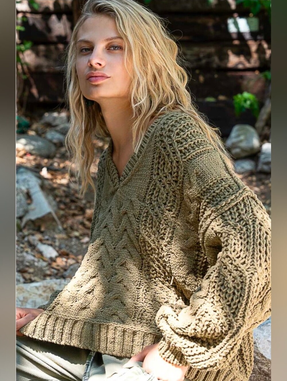 POL Olive Cable Knit Sweater Oversized V-Neck Boho Cottagecore Chunky Cozy Sz S